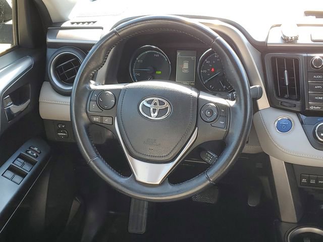 Used 2016 Toyota RAV4 XLE AWD/4WD image 13