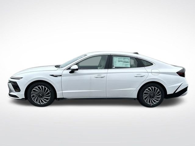 New 2025 Hyundai Sonata SEL image 2