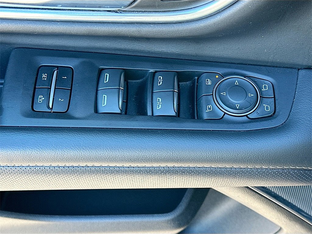 Used 2023 Chevrolet Tahoe Premier image 16