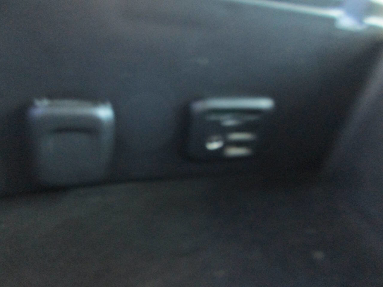 Used 2016 Chevrolet Silverado 1500 W/T w/ Trailering Package image 18