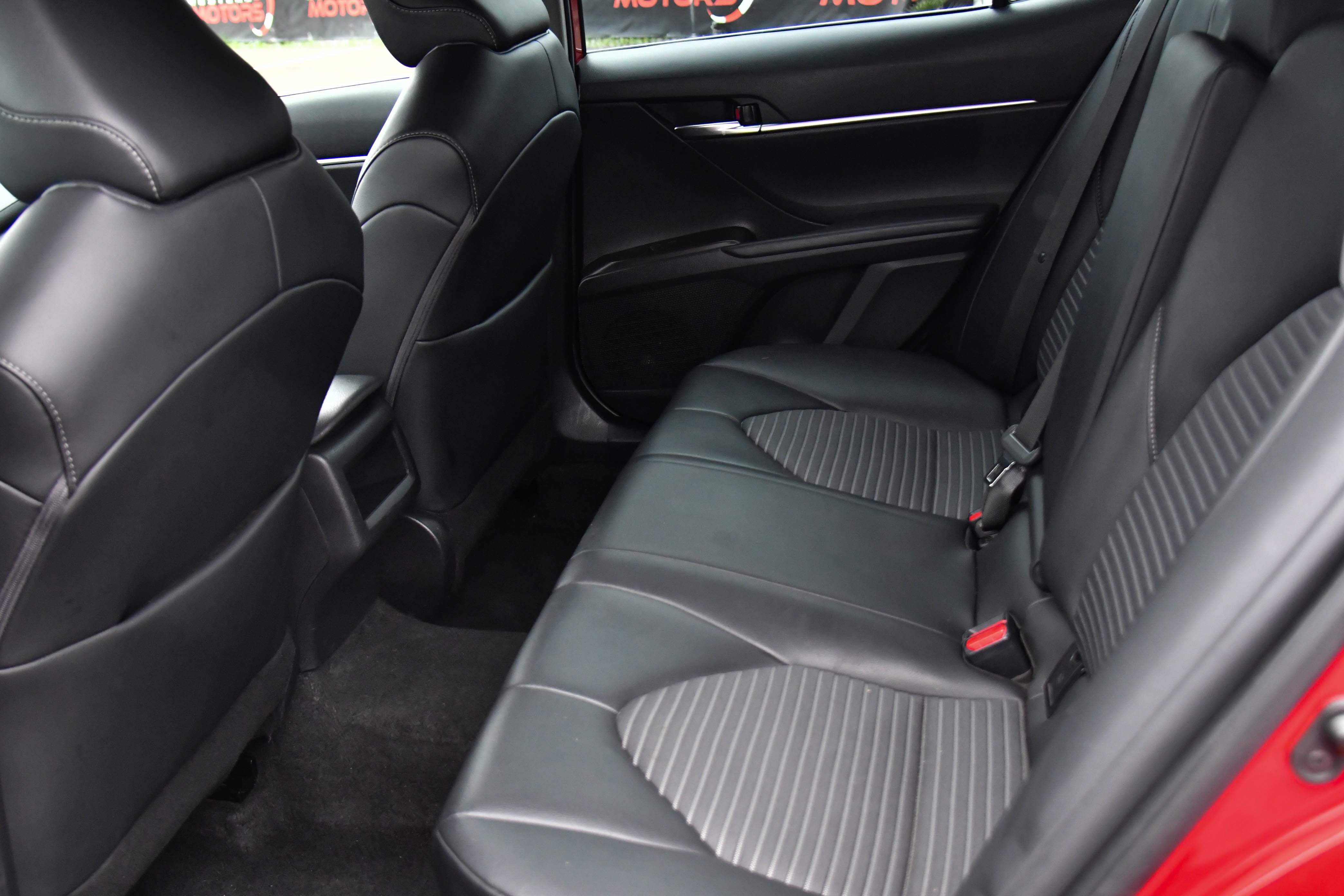 Used 2023 Toyota Camry SE image 36