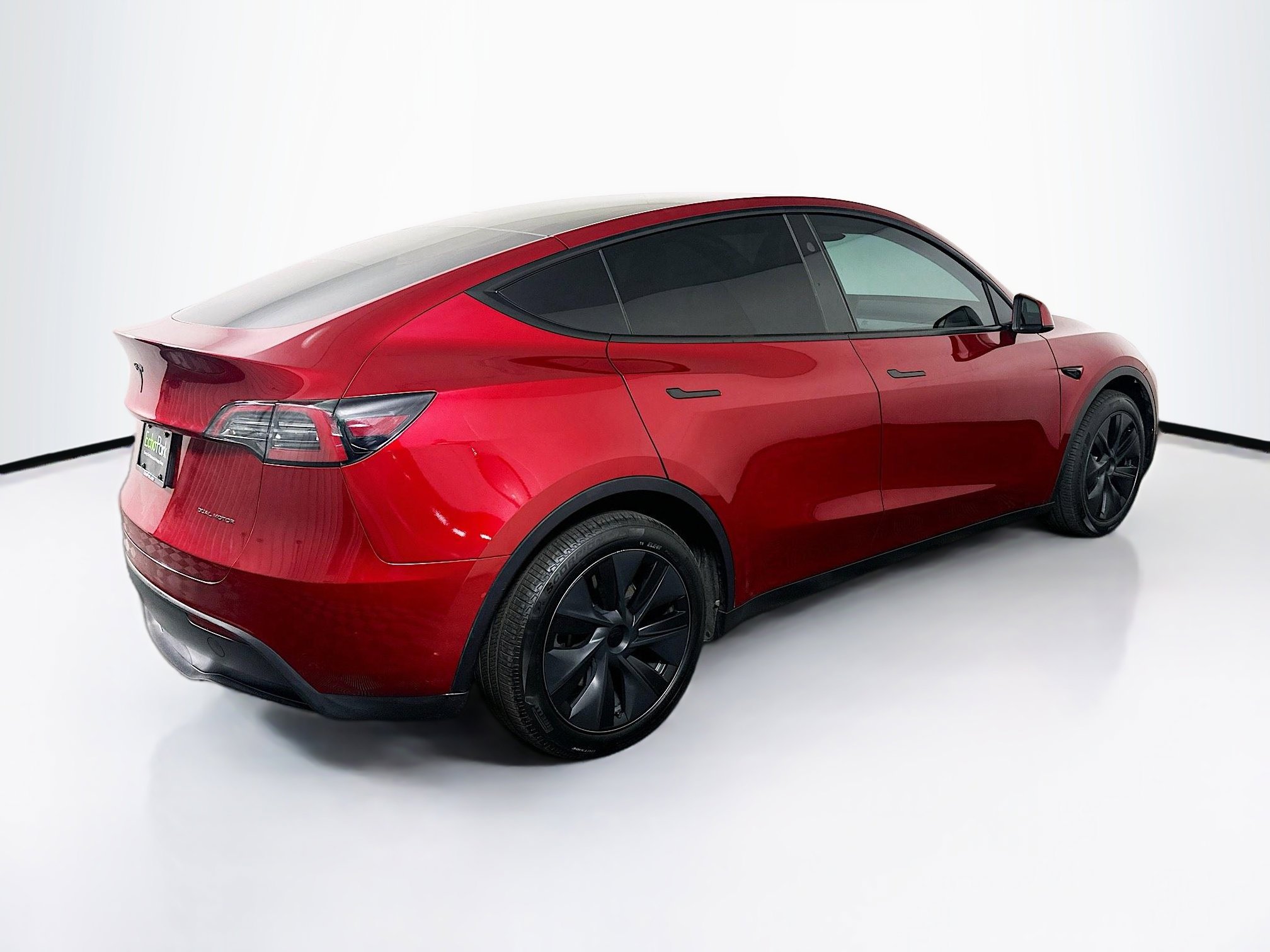 Used 2024 Tesla Model Y Long Range image 9