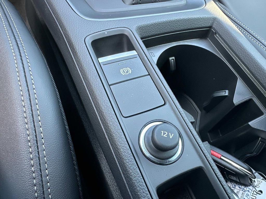 New 2025 Audi Q3 2.0T Premium image 24