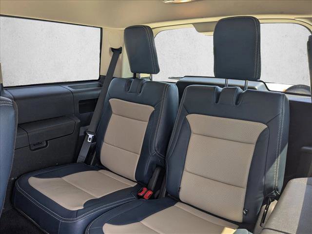 Used 2019 Ford Flex SEL w/ Equipment Group 202A FWD image 16