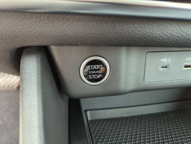 Certified 2023 Nissan Rogue SV AWD/4WD image 46