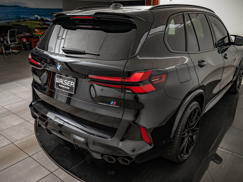Used 2025 BMW X5 M Competition w/ Executive Package image 11