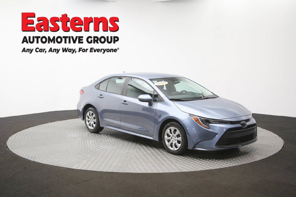 Used 2026 Toyota Corolla LE FWD image 45
