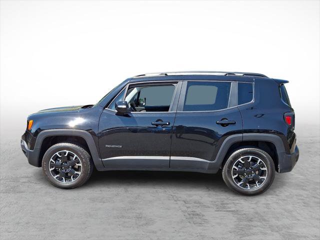 Certified 2023 Jeep Renegade Latitude AWD/4WD image 2