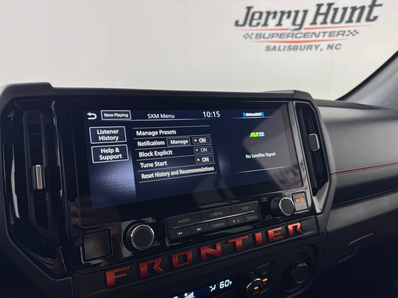 Used 2025 Nissan Frontier PRO-4X w/ Interior Protection Package AWD/4WD image 15