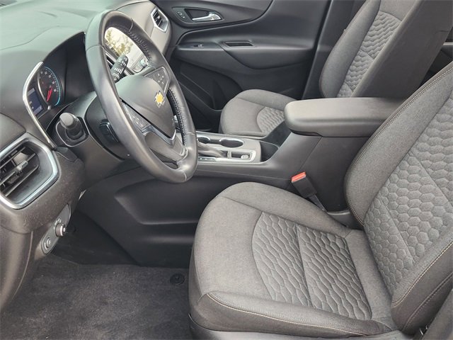 Used 2019 Chevrolet Equinox LT w/ Sun & Navigation Package image 10