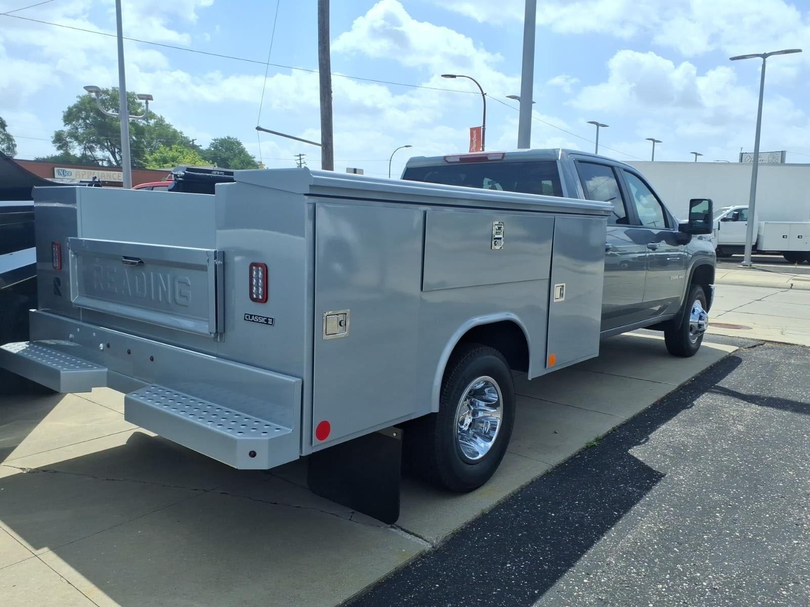 New 2026 Chevrolet Silverado 3500 LT w/ Convenience Package AWD/4WD image 4