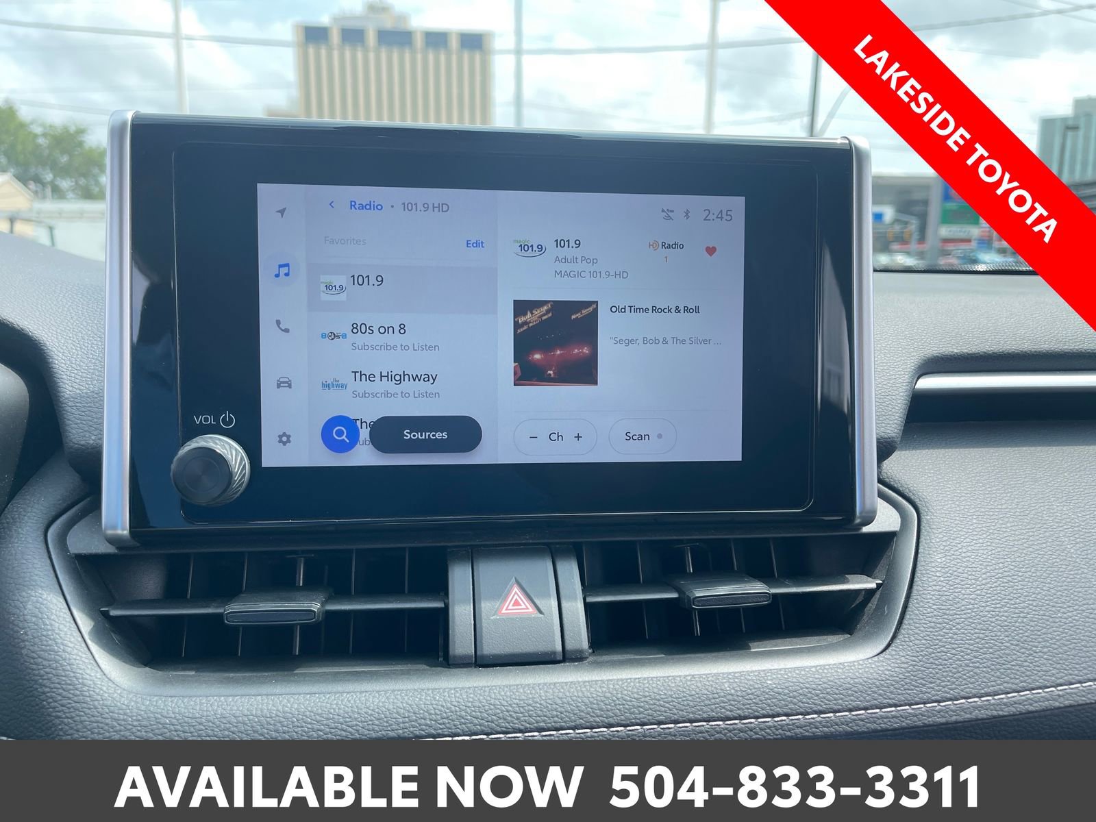 Certified 2023 Toyota RAV4 LE FWD image 34