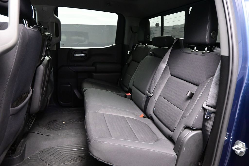 Used 2020 Chevrolet Silverado 1500 LT AWD/4WD image 7