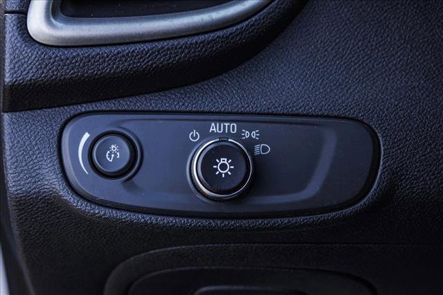 Used 2017 Chevrolet Trax LT image 13