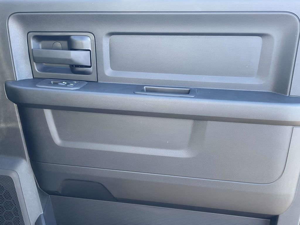 New 2026 RAM 5500 Tradesman w/ Chrome Appearance Group image 16