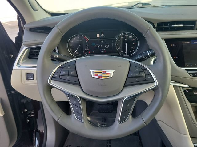 Used 2021 Cadillac XT5 Premium Luxury FWD image 13