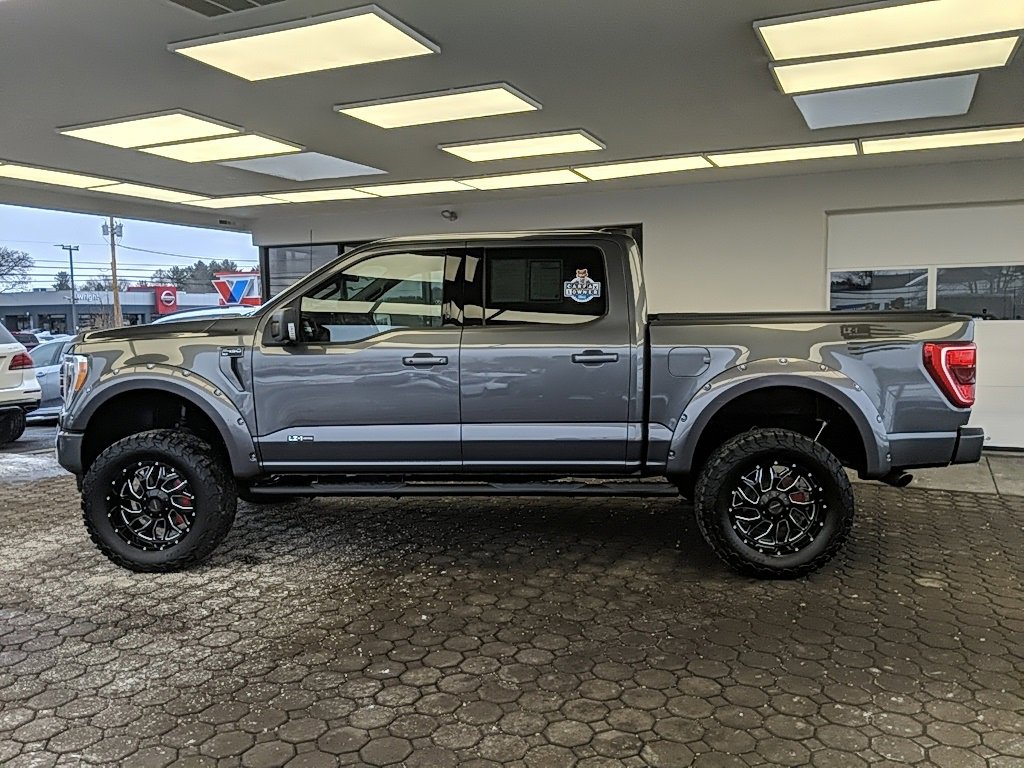 Used 2023 Ford F150 XLT w/ Equipment Group 302A High image 9