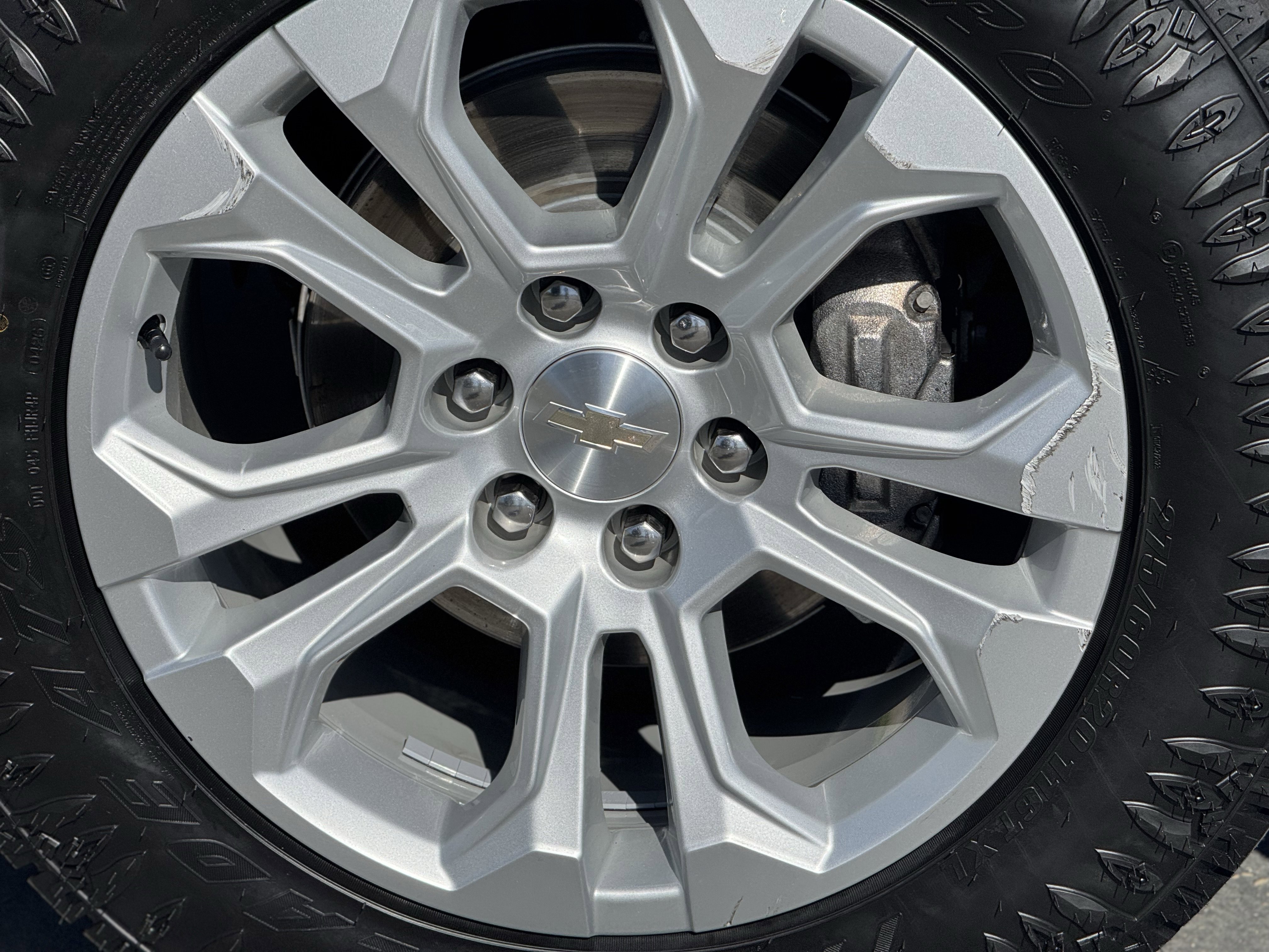 Used 2023 Chevrolet Silverado 1500 LTZ w/ Technology Package AWD/4WD image 9