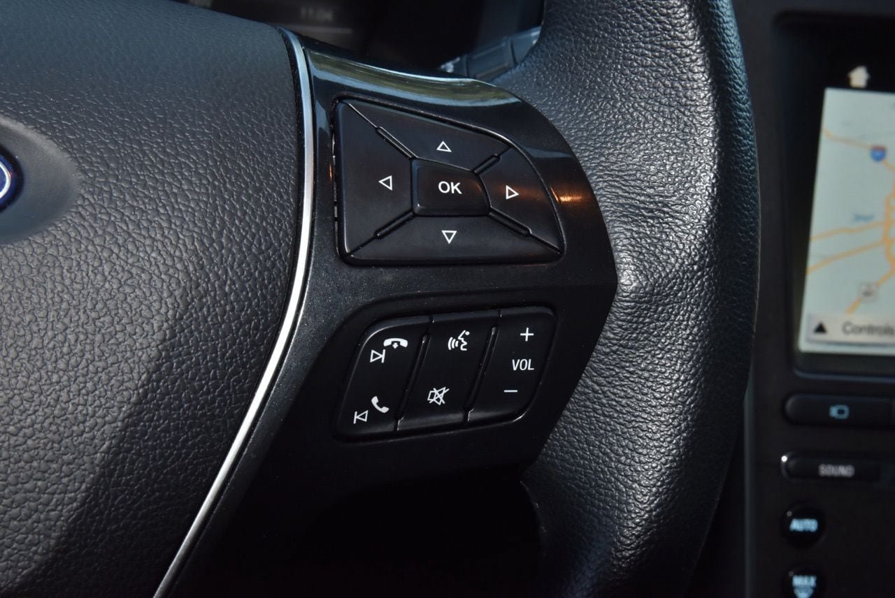 Used 2018 Ford Explorer Limited FWD image 25