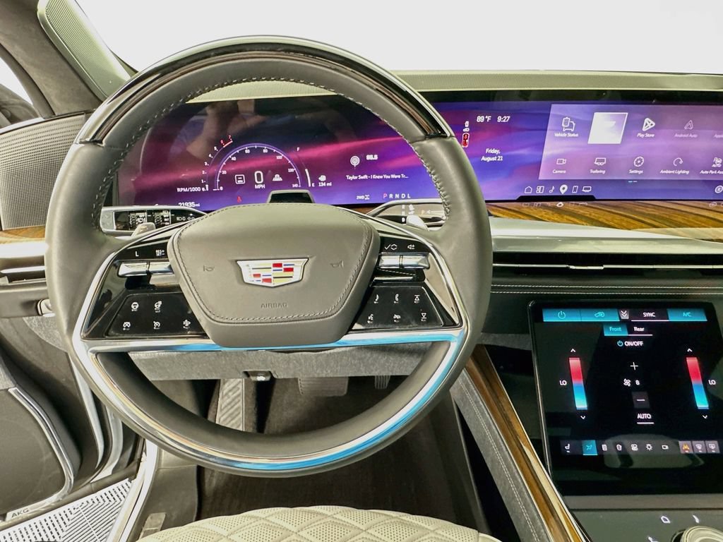 Used 2026 Cadillac Escalade Platinum Sport w/ LPO, ONYX Package AWD/4WD image 11