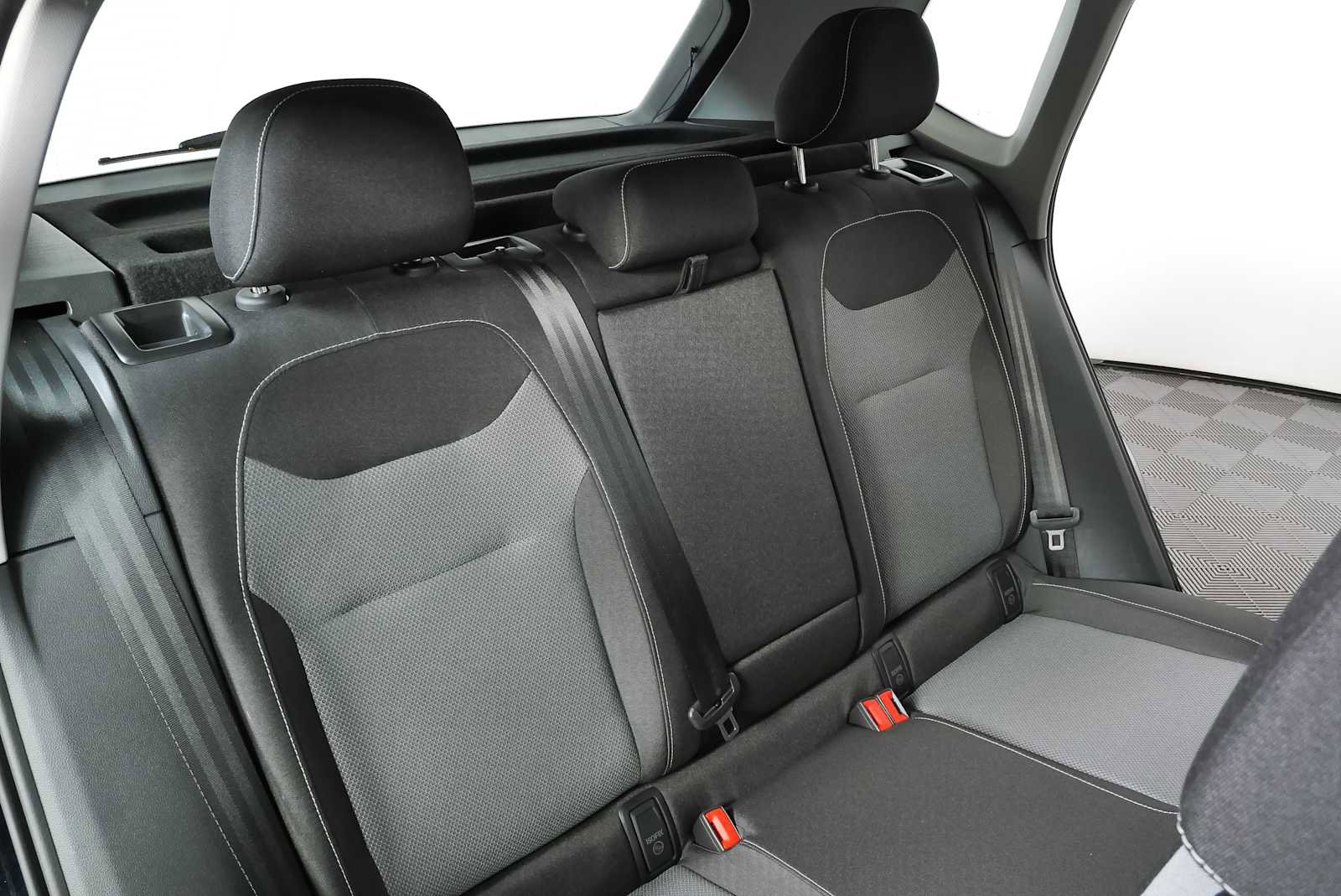 Certified 2024 Volkswagen Taos S FWD image 23