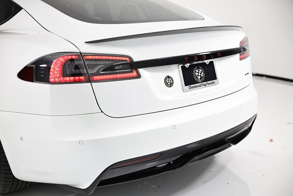 Used 2022 Tesla Model S Plaid image 10