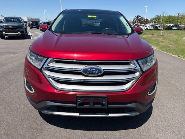 Used 2015 Ford Edge Titanium w/ Equipment Group 301A FWD image 3