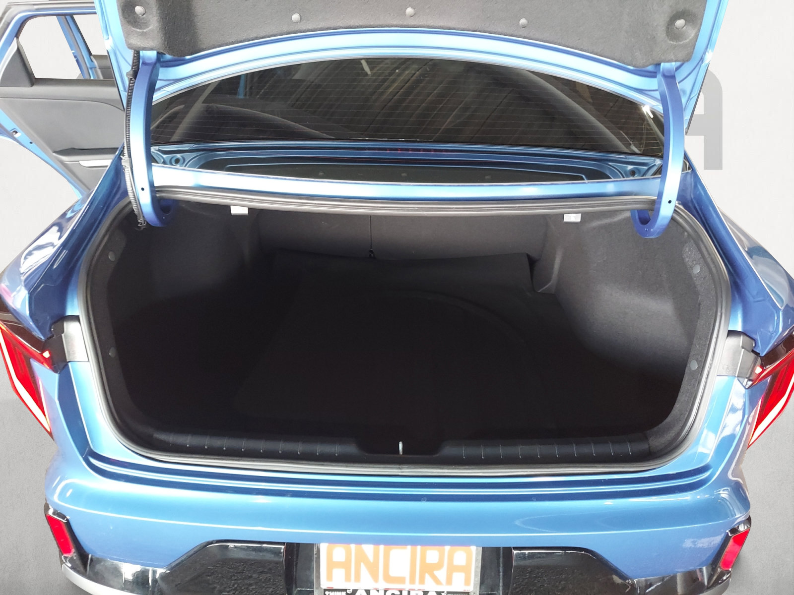 Used 2025 Kia K4 GT-Line w/ GT-Line Sunroof Package FWD image 12