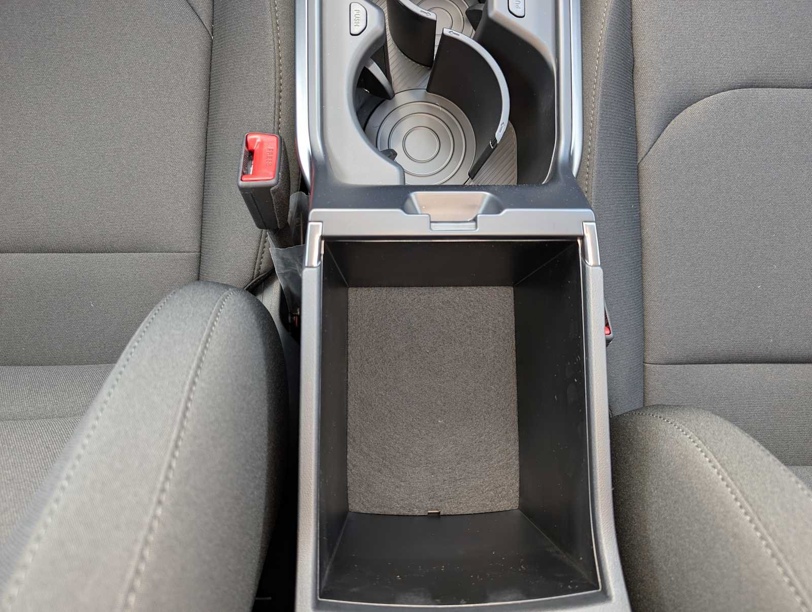 New 2026 Kia K4 FWD image 13