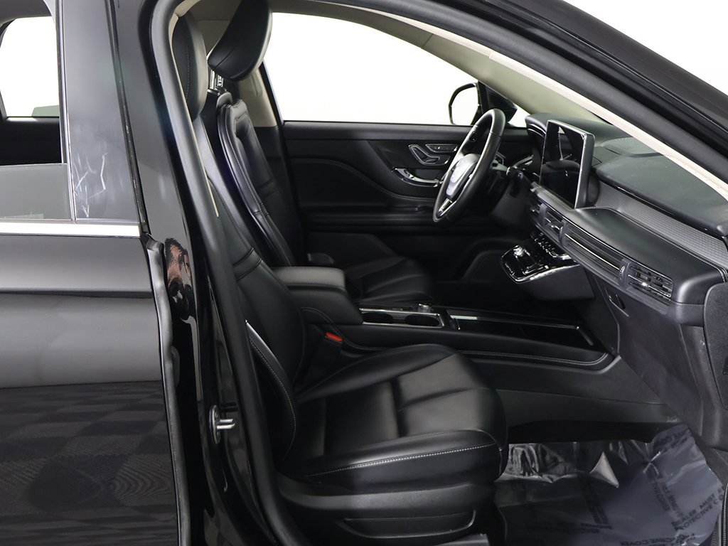 Used 2023 Lincoln Corsair AWD image 26