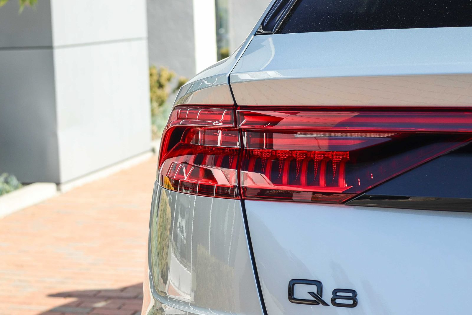 Used 2023 Audi Q8 Premium Plus AWD/4WD image 7