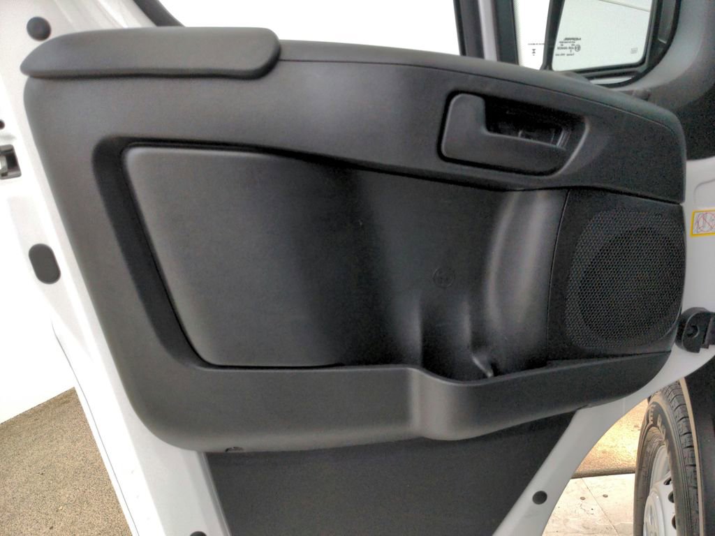 Used 2026 RAM ProMaster 2500 w/ Convenience Group FWD image 20