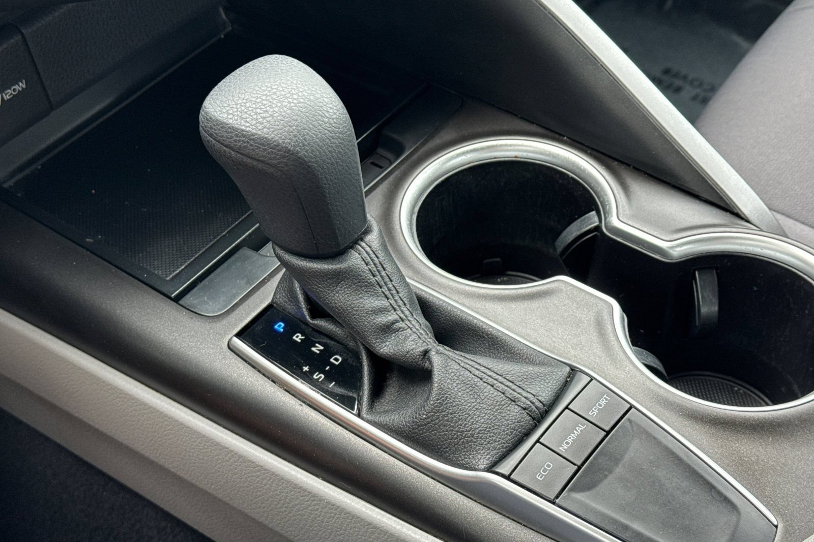 Certified 2024 Toyota Camry LE FWD image 20