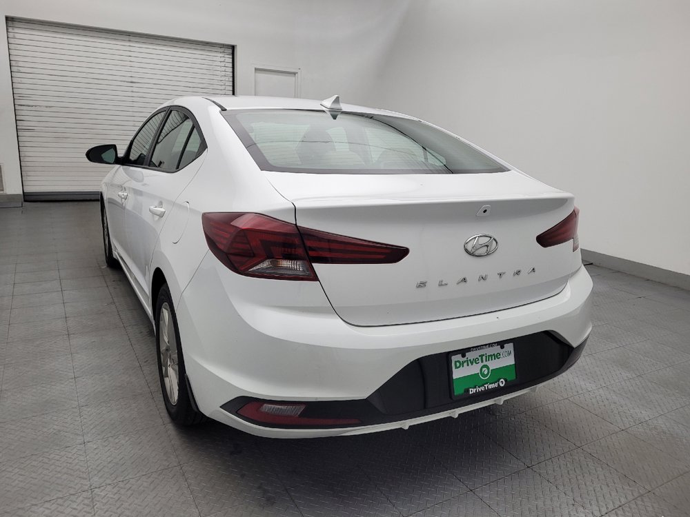 Used 2019 Hyundai Elantra SEL w/ Winter Weather Package FWD image 6