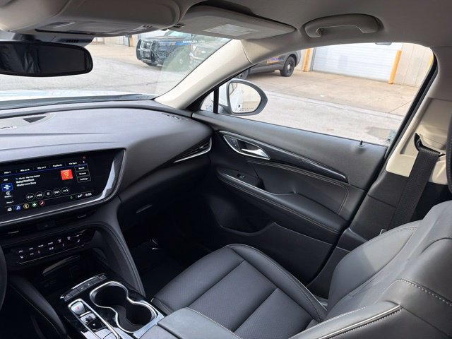 Used 2023 Buick Envision Essence FWD image 20