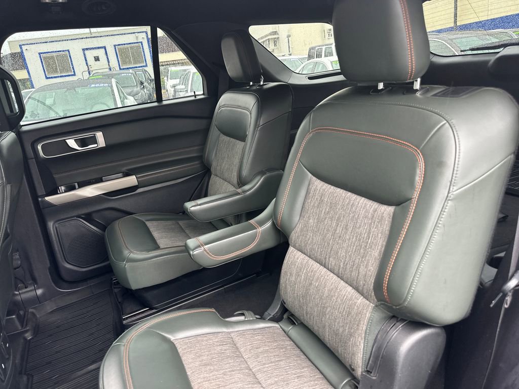 Used 2022 Ford Explorer Timberline image 15