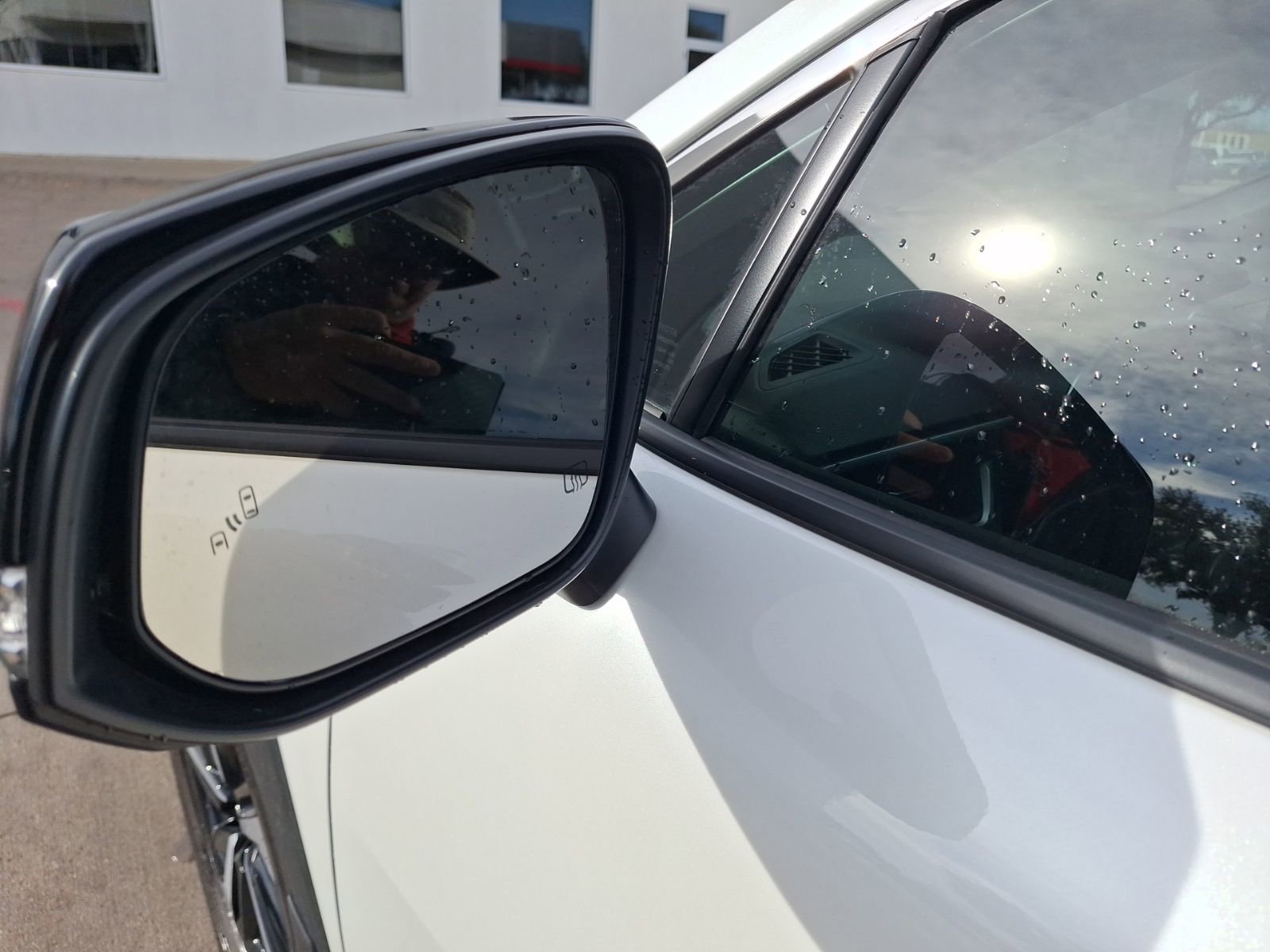 Used 2025 Toyota Corolla Cross AWD Hybrid image 14