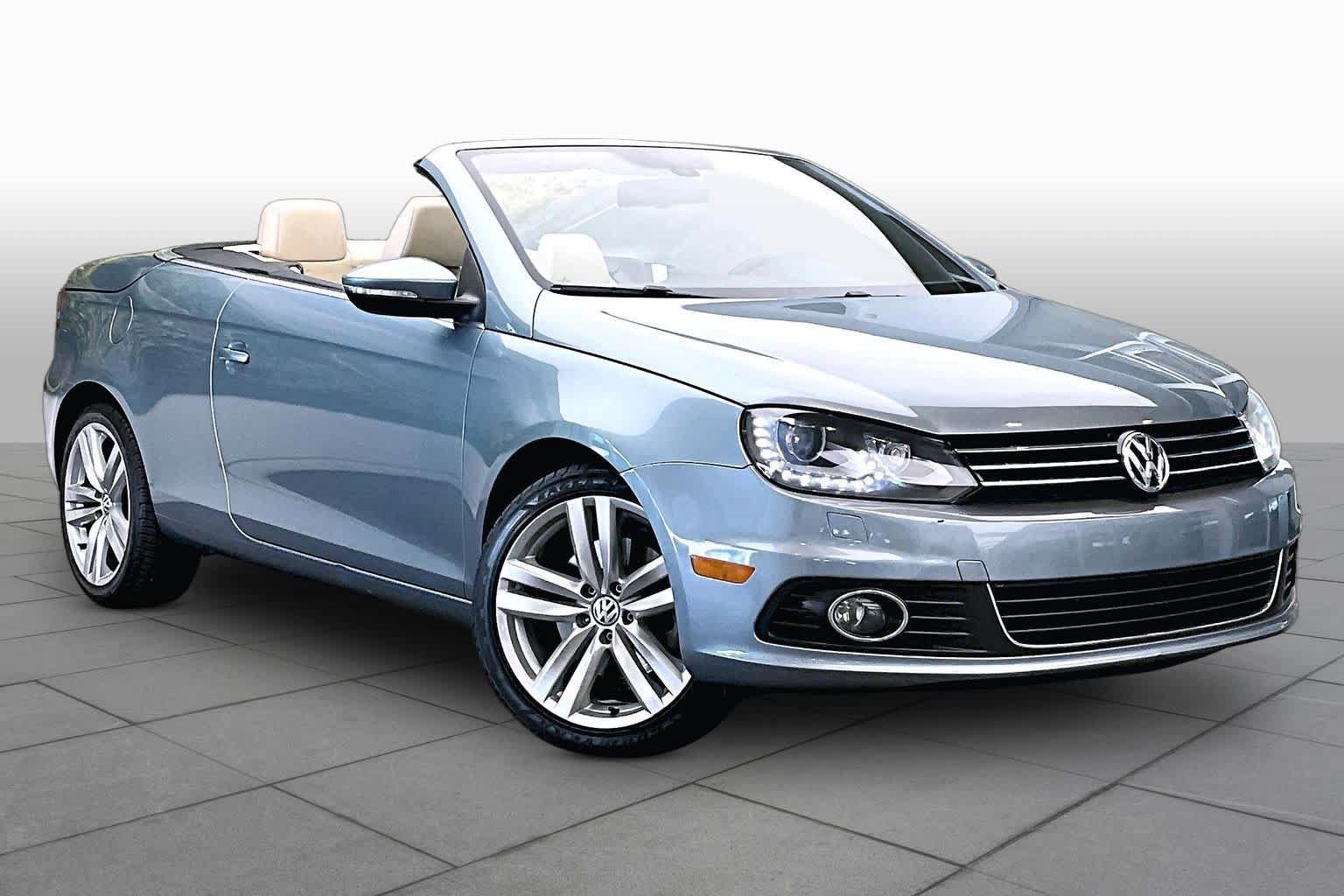 Used 2012 Volkswagen Eos Executive FWD image 2