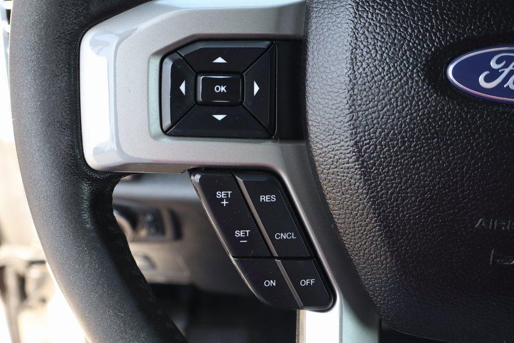 Used 2017 Ford F350 Lariat w/ Chrome Package image 20