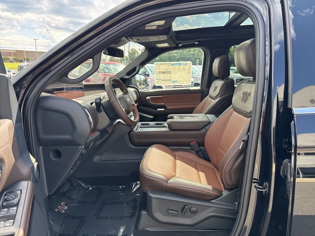 New 2025 Ford Expedition King Ranch image 10