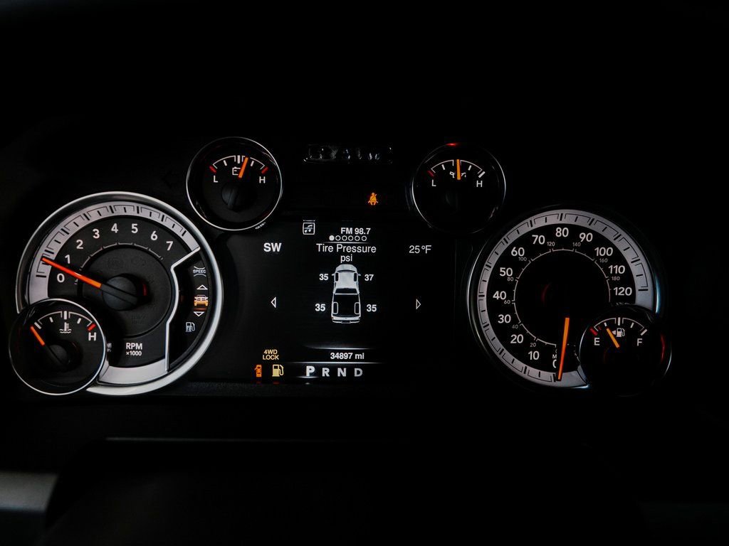 Used 2022 RAM 1500 Classic Warlock w/ Ceramic Gray Warlock Package image 17