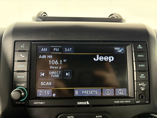 Used 2015 Jeep Wrangler Unlimited Sahara image 10