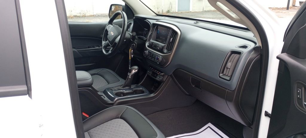 Used 2022 Chevrolet Colorado Z71 image 12