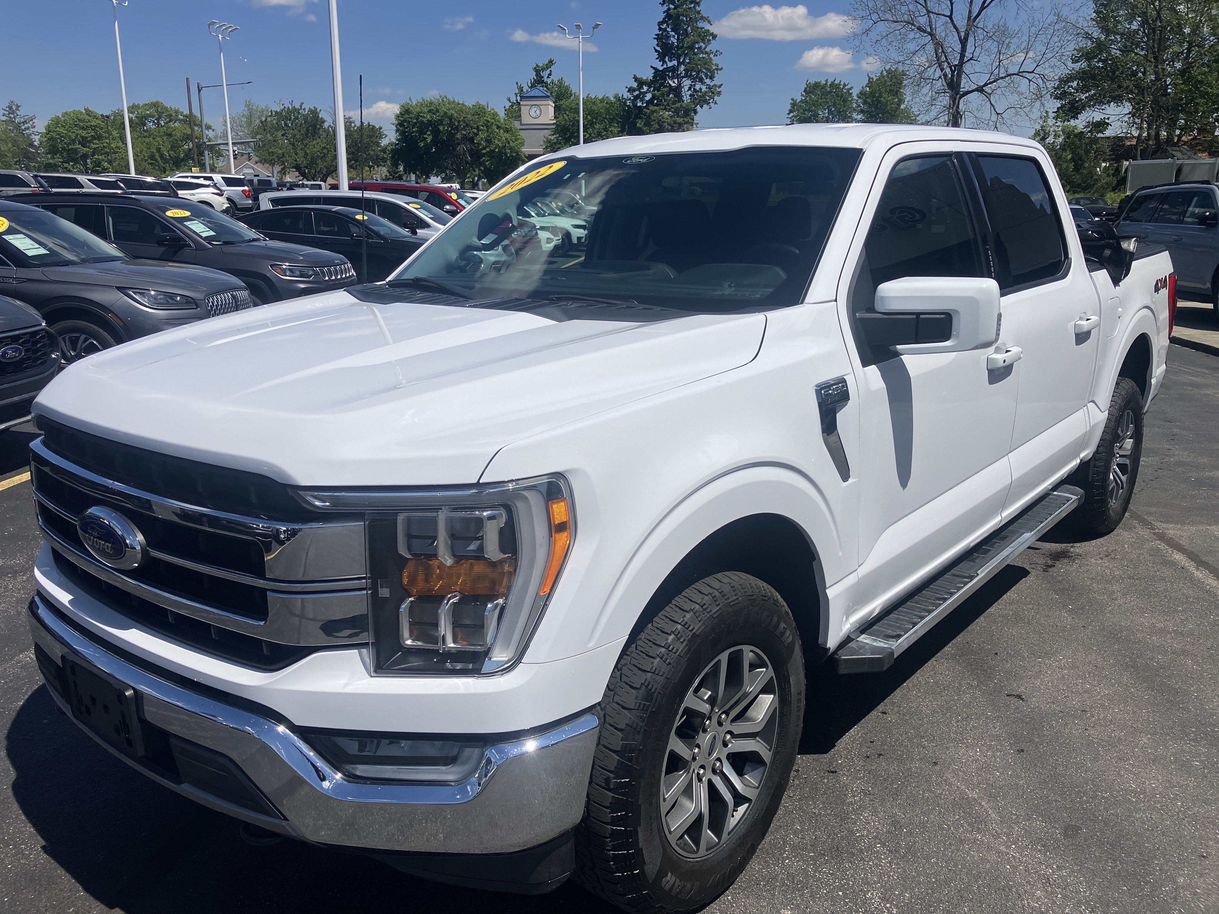 Certified 2022 Ford F150 Lariat w/ Equipment Group 501A Mid AWD/4WD image 3