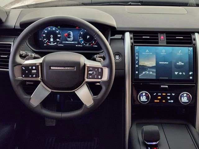 New 2026 Land Rover Discovery S AWD/4WD image 26