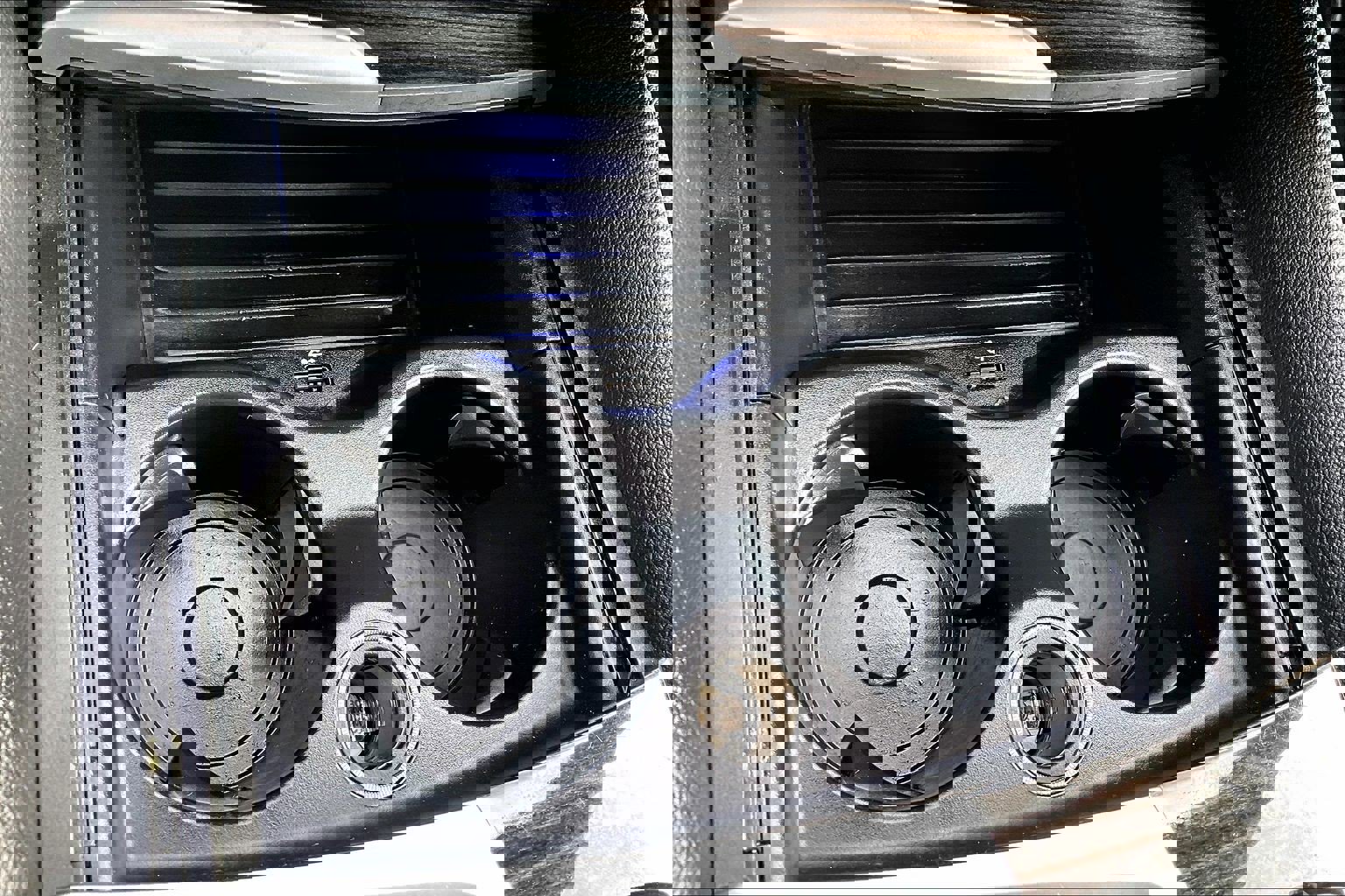 Used 2019 BMW 530i xDrive w/ Convenience Package image 31