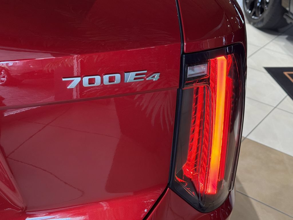 New 2026 Cadillac Optiq Luxury 1 AWD/4WD image 7