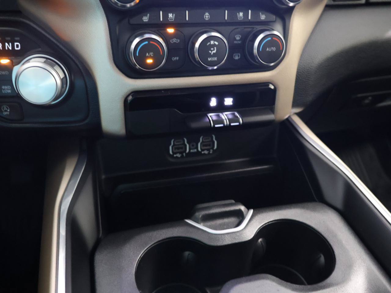 Used 2022 RAM 1500 Laramie AWD/4WD image 33