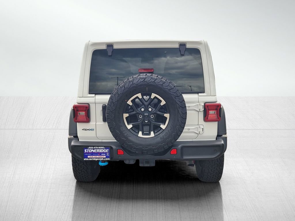 Used 2025 Jeep Wrangler Unlimited Rubicon 4xe w/ Safety Group AWD/4WD image 5