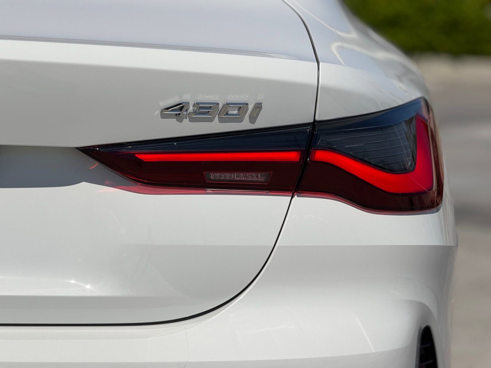Used 2026 BMW 430i Coupe w/ Convenience Package RWD image 16
